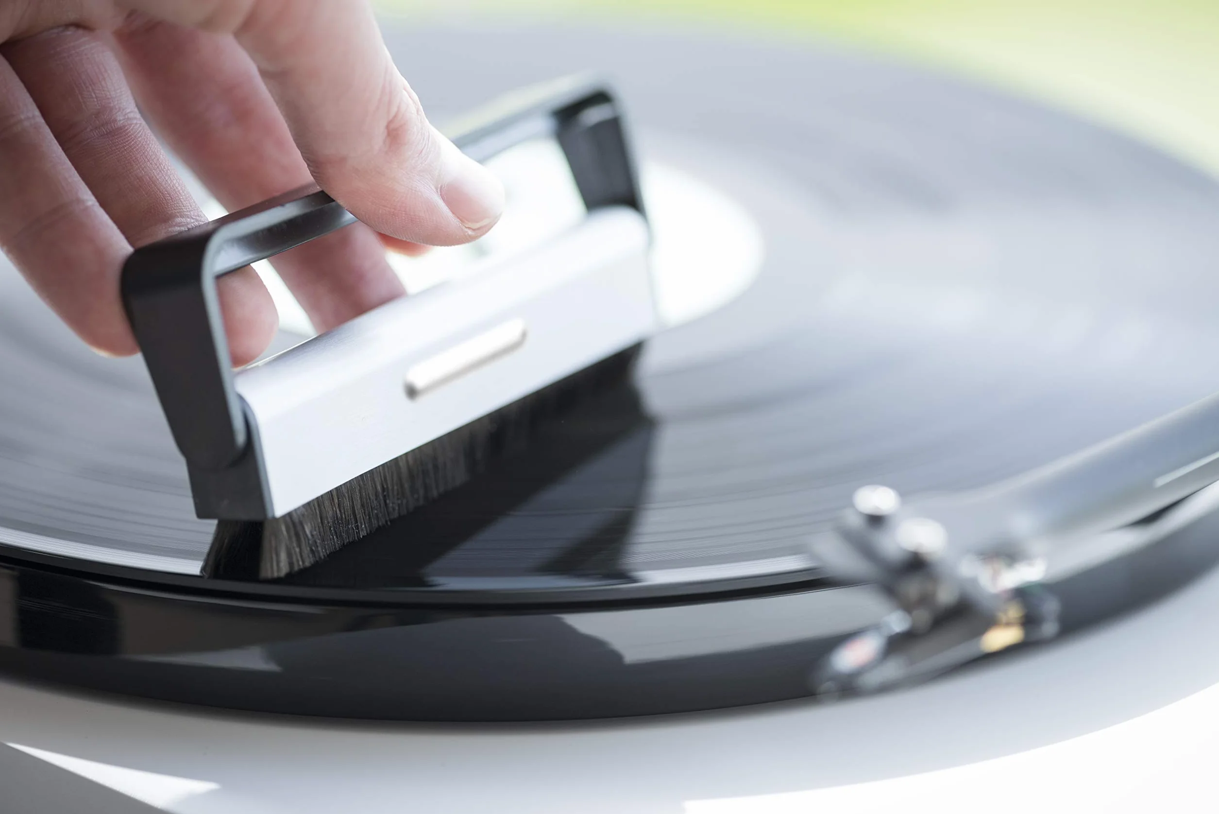 Pro-Ject Cleaning Set Basic - Cepillo de Limpieza de Fibra de Carbono para Discos de Vinilo y Cepillo de Agujas de Carbono