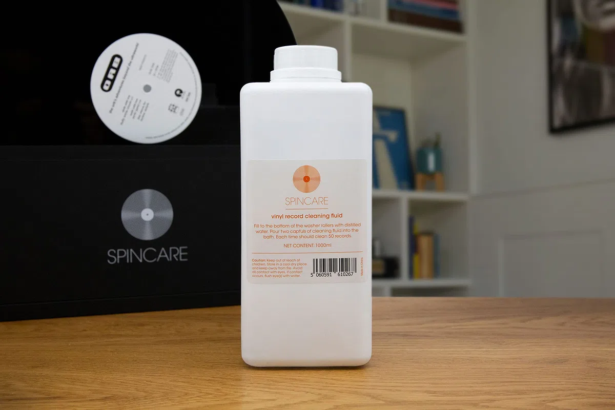 Solución Limpiadora Para Máquina De Limpieza De Vinilos SPINCARE 1000 Ml | Compatible Con Cualquier Máquina | Limpia 1500 LP Vinilo