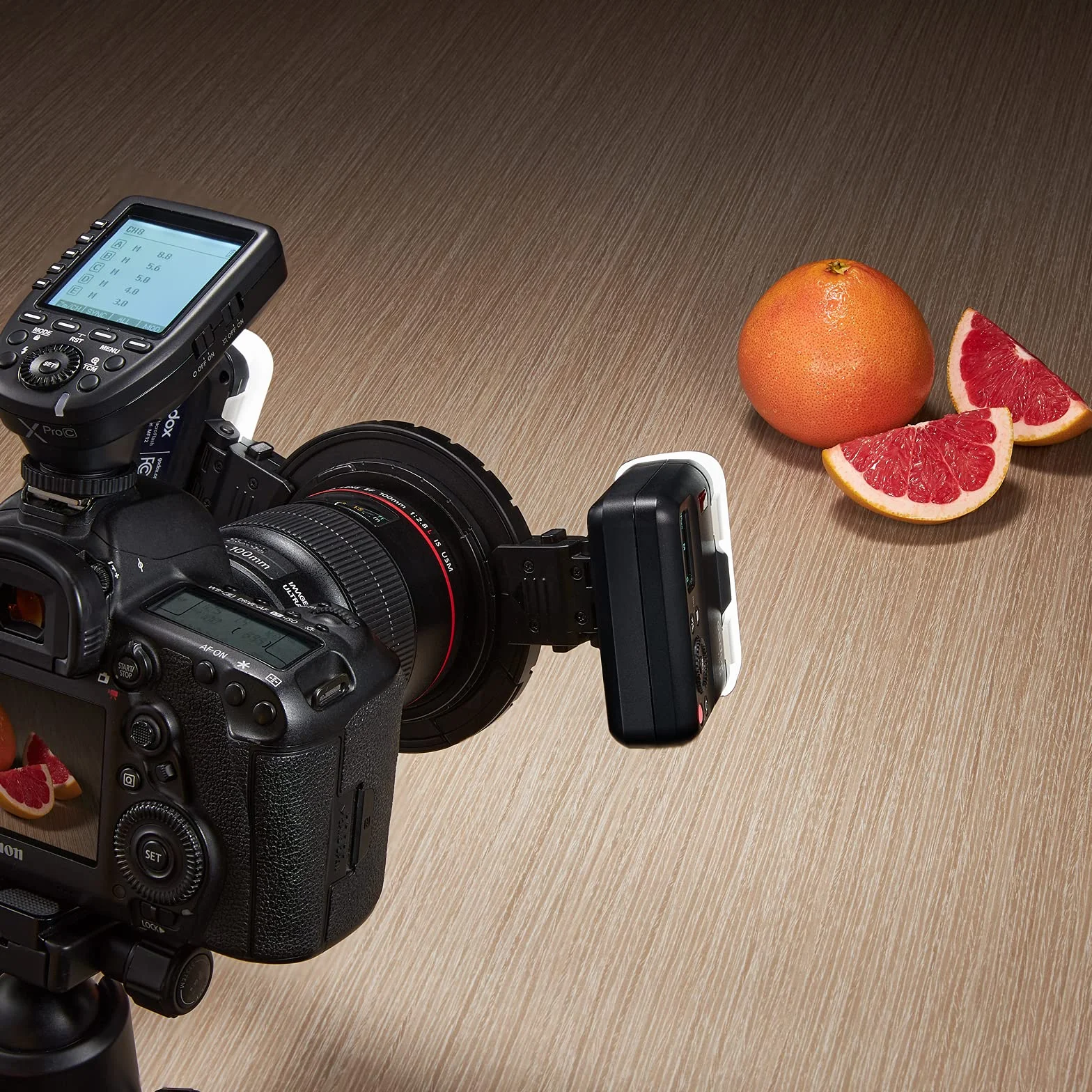 Godox MF12 MF12-K2 Flash Macro de 12 W, Control inalámbrico de 2.4G, Modo TTL/M, batería de Litio incorporada de 3.7V / 6.29W como Flash Compatible con Nikon, Sony, Canon, Fuji, Olympus y Panasonic