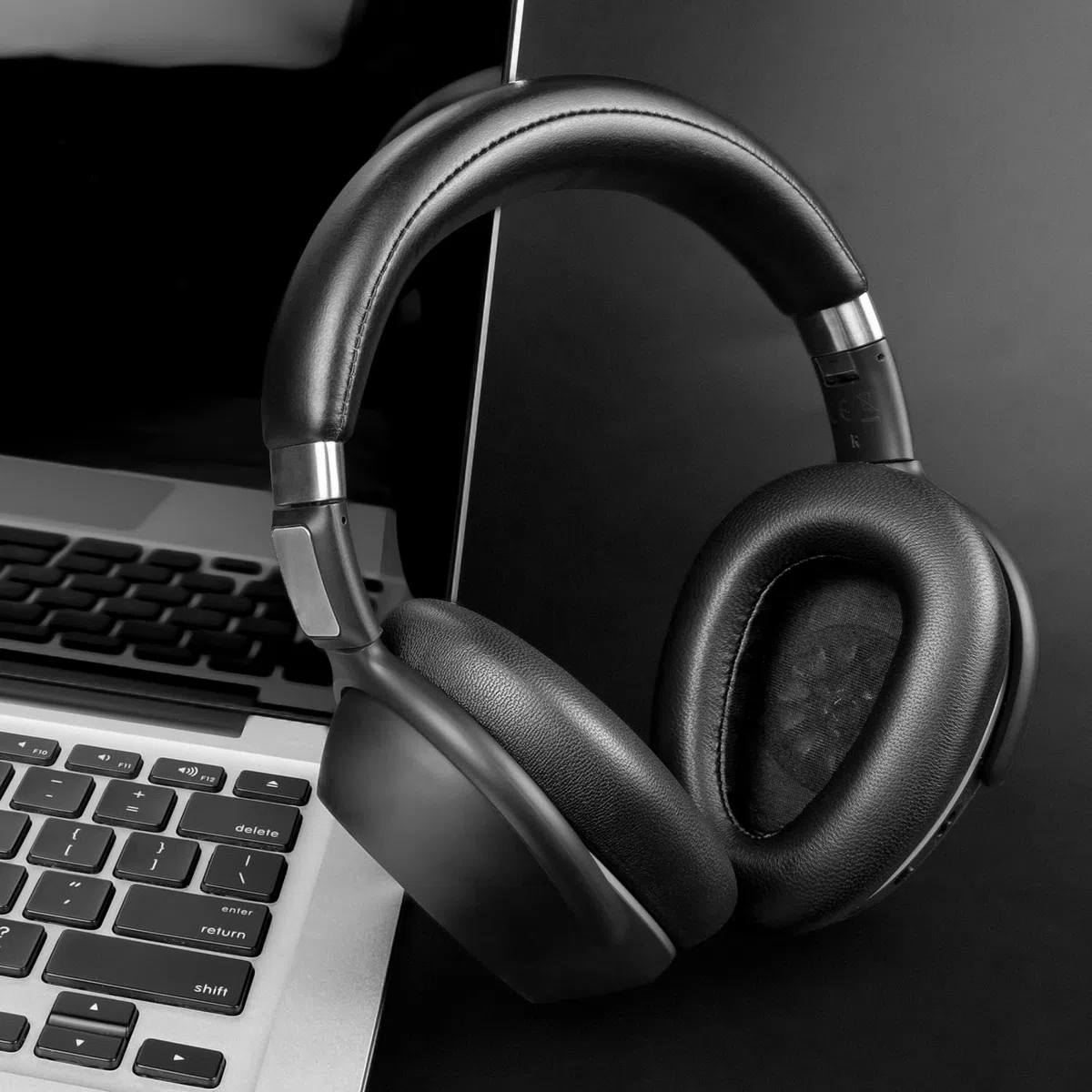 SOULWIT Piel de Cordero Almohadillas Repuesto para Sennheiser PXC480, PXC550, PXC 550-II, MB660 UC, MB 660 MC, Almohadillas para EPOS Adapt 660, con Espuma Aislante del Ruido