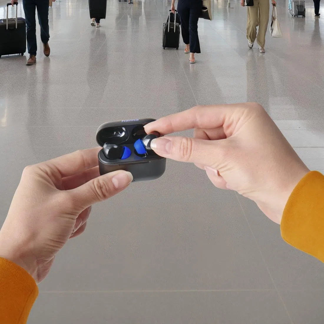Hama | Auriculares inalámbricos Bluetooth (Auriculares con cancelación Activa de Ruido, hasta 5h sin ANC y 4H con AMC de música, Auriculares con micrófono, Cascos inalámbricos Carga rápida) Negro