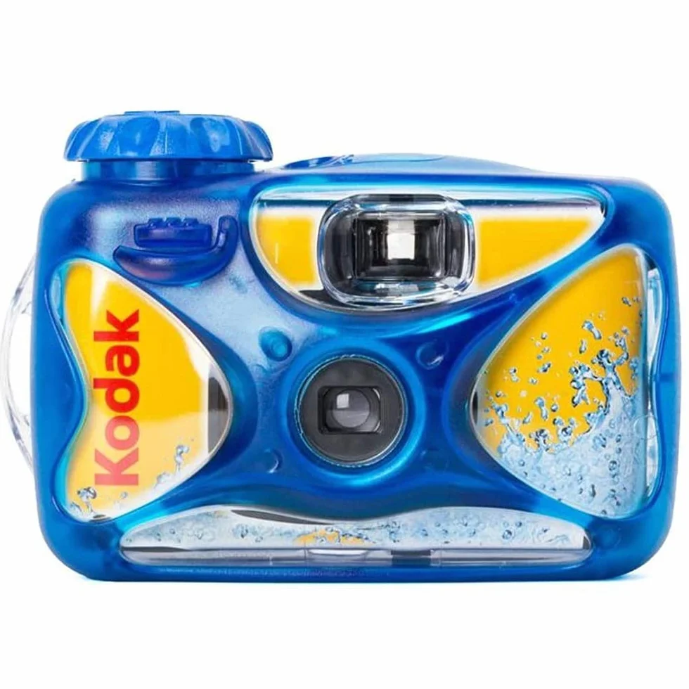 Kodak Cámara Deportiva desechable de un Solo Uso con película de exposición de 800 velocidades y 27 Unidades (Paquete de 3)