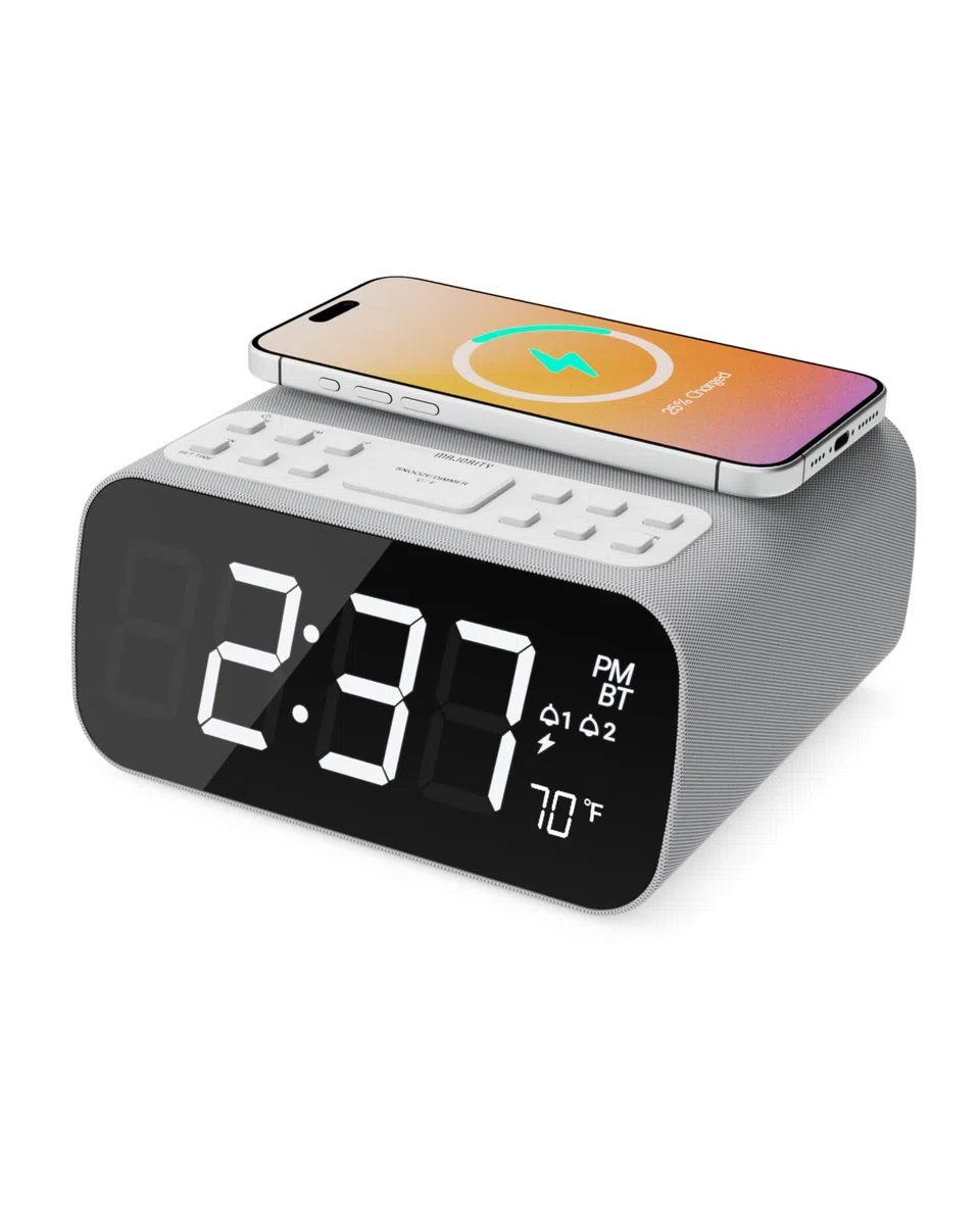 MAJORITY Darwin Radio Despertador Digital | Radio Reloj Despertador Digital con Carga Inalámbrica | Alarm Clock con Altavoces de 12 W | Termómetro Incorporado | Gran Pantalla Regulable | Doble Alarma