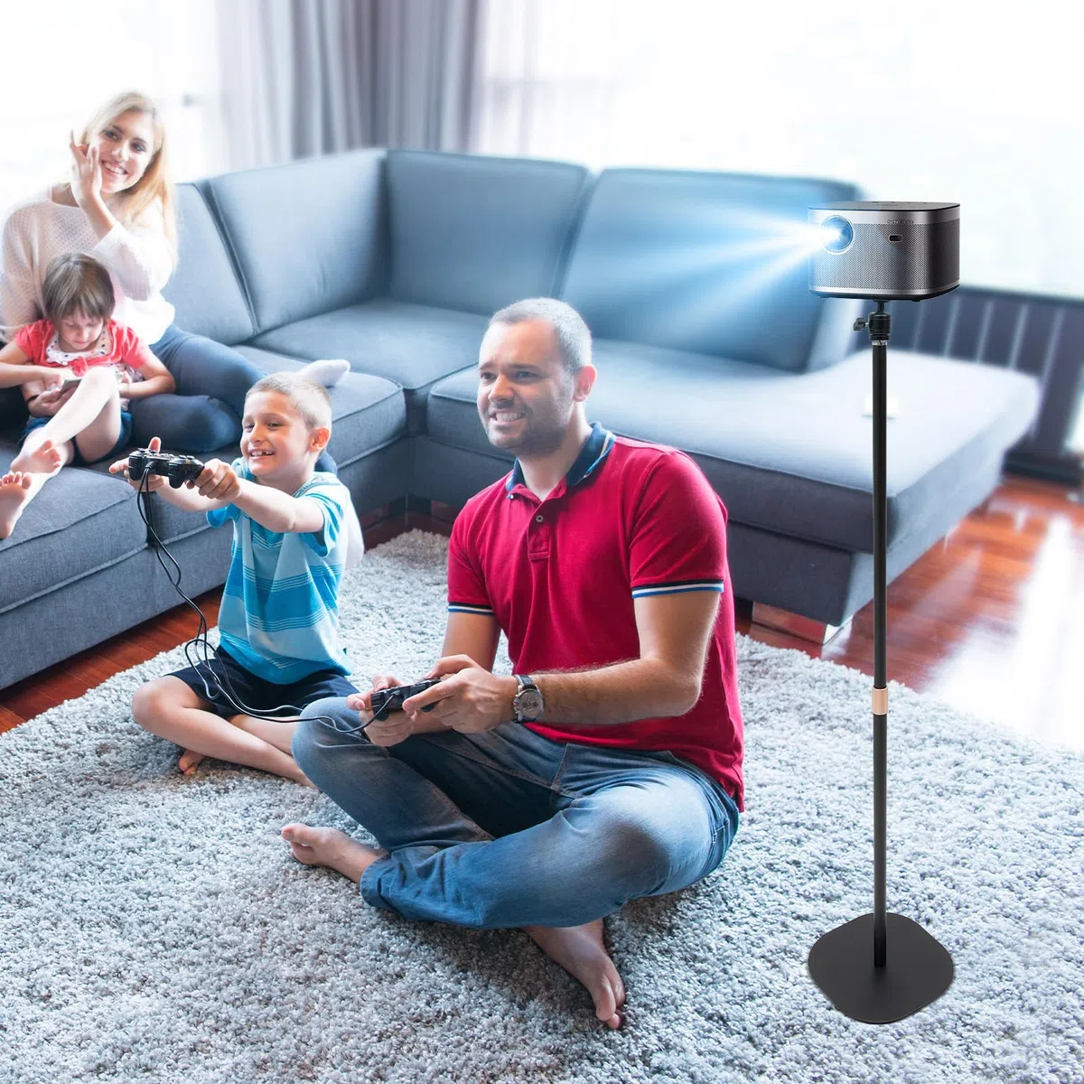 Soporte para proyector regulable en altura 65-120 cm, giratorio 360 grados, trípode de suelo para proyector para cine en casa, oficina, salón, presentaciones