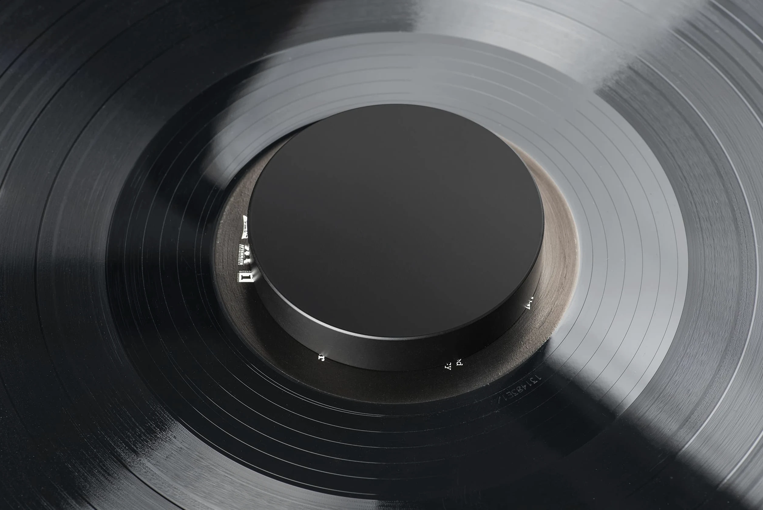 Pro-Ject Audio Systems Record Puck E - Peso de Placa de Aluminio Moderno para Reducir la resonancia no deseada - Negro
