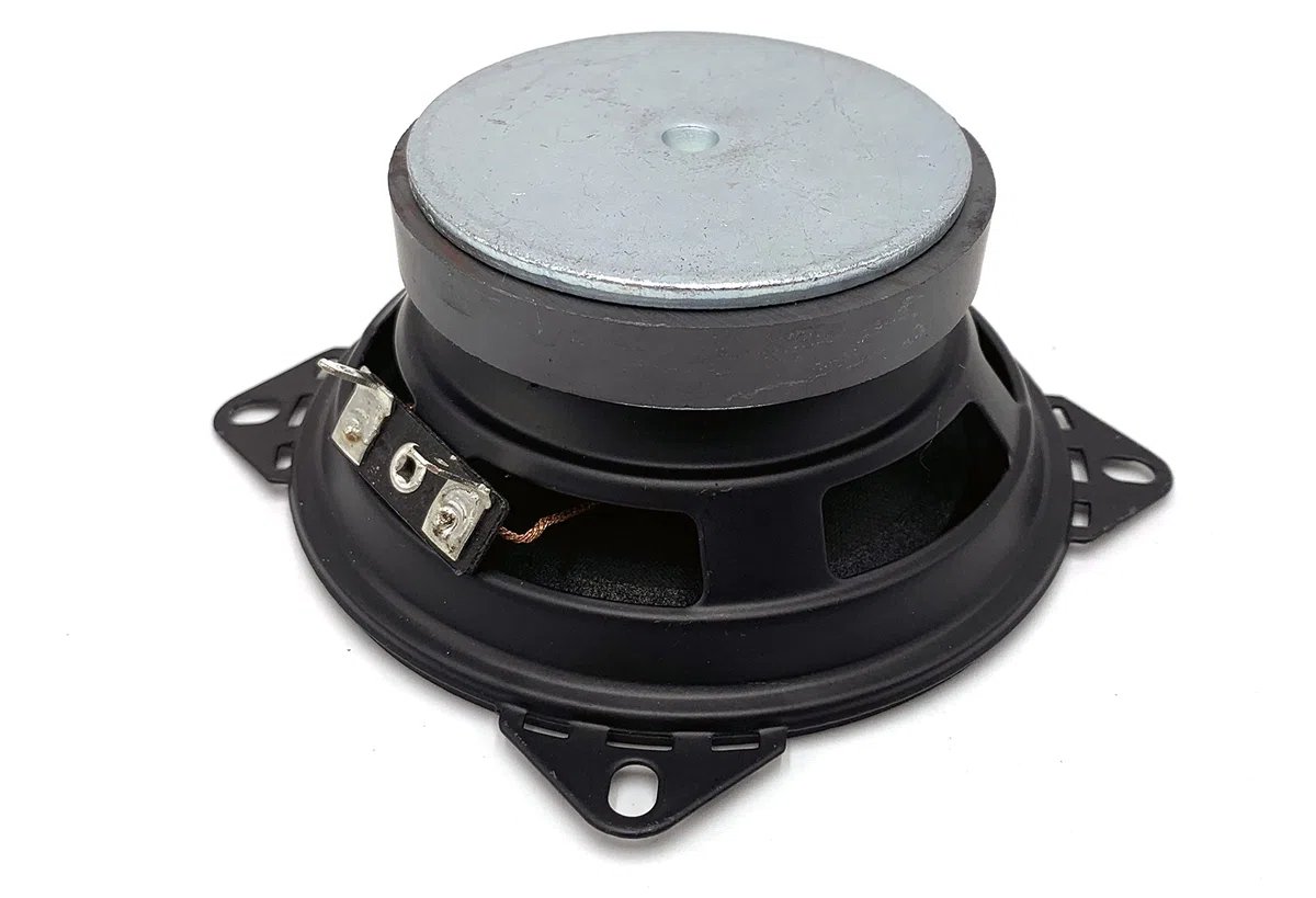 Juego de Altavoces de Doble Cono y 4" suministrados en Caja y reja Mini Box para Montaje en Superficie, Negro