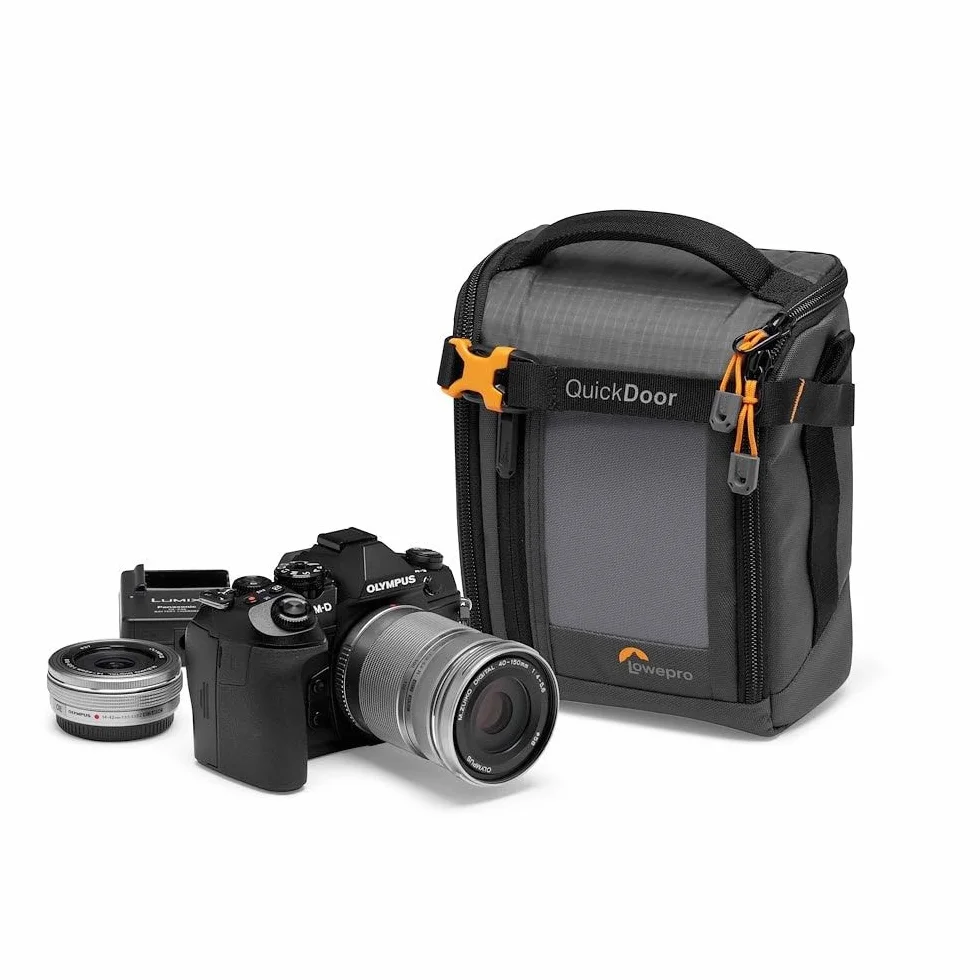 Lowepro GearUp Creator Box Medium II, Bolsa para Cámara sin Espejo y Réflex Digital, con Aacceso Rápido, Hecha de Telas Recicladas, Divisor Interior Acolchado de Color Naranja, Gris