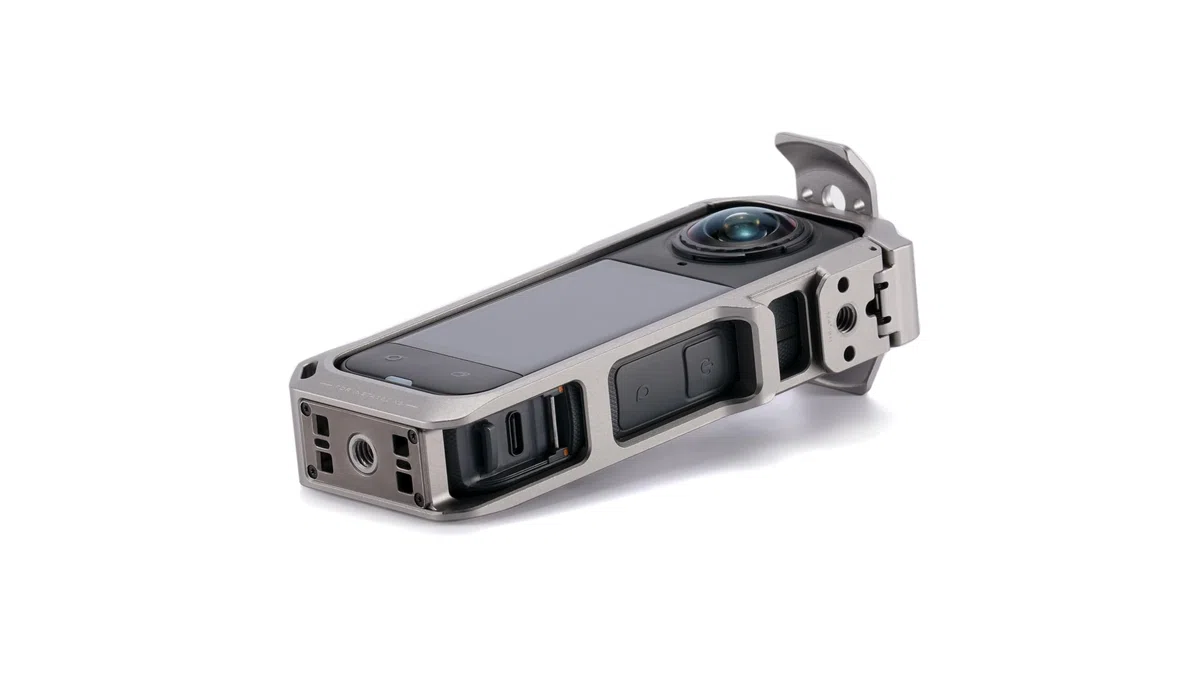 Tilta Jaula Insta360 X5, Jaula Completa para Cámara Compatible con Insta360 X5 con Roscas de 1/4”-20, Receptor de Zapata Fría - Gris Titanio TA-T90-FCC-TG